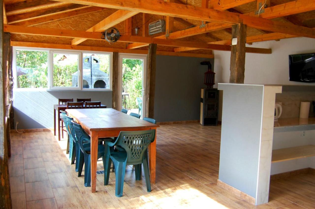 Vila Phoenix Calimanesti Luaran gambar
